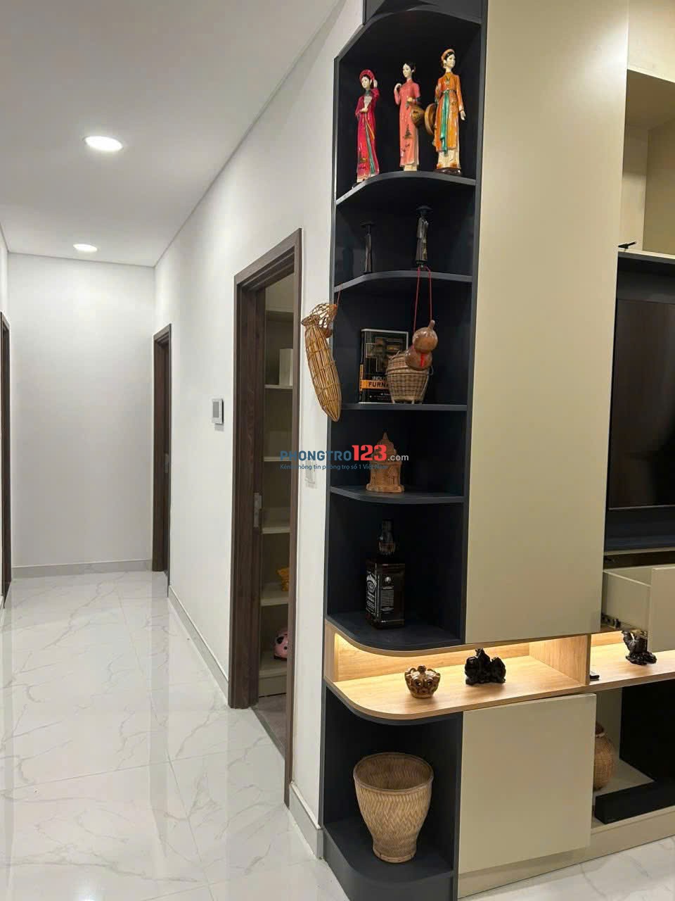 Chung cư Phúc Yên, Phan Huy Ích, P15, TB, 87m2, 10tr5/tháng, 2PN