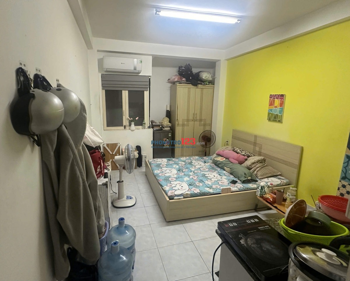 Cho thuê phòng ngay cầu Thị Nghè, Bình Thạnh, 25m2, Full nội thất, WCR, 4,5tr