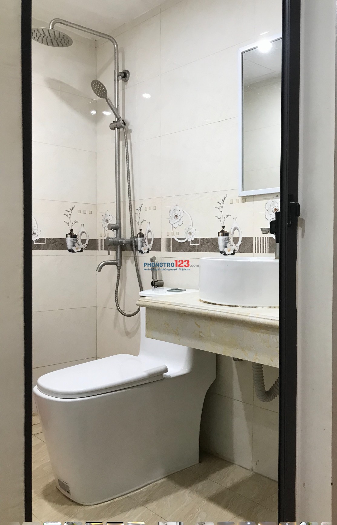 Ccmini- phòng trọ dt 30m2đủ đồ full nội thất,thiết kế đẹp, thang máy,cc cho thuê Đường Kim Giang.