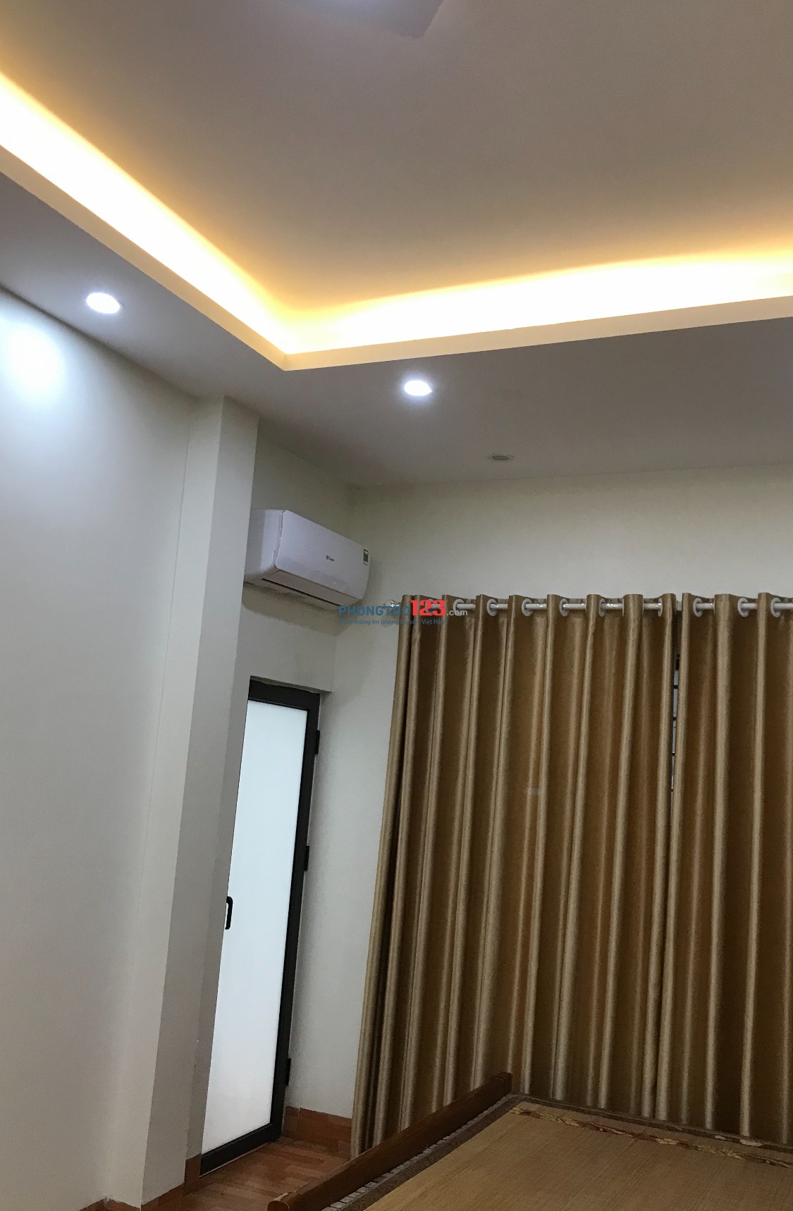 Ccmini- phòng trọ dt 30m2đủ đồ full nội thất,thiết kế đẹp, thang máy,cc cho thuê Đường Kim Giang.