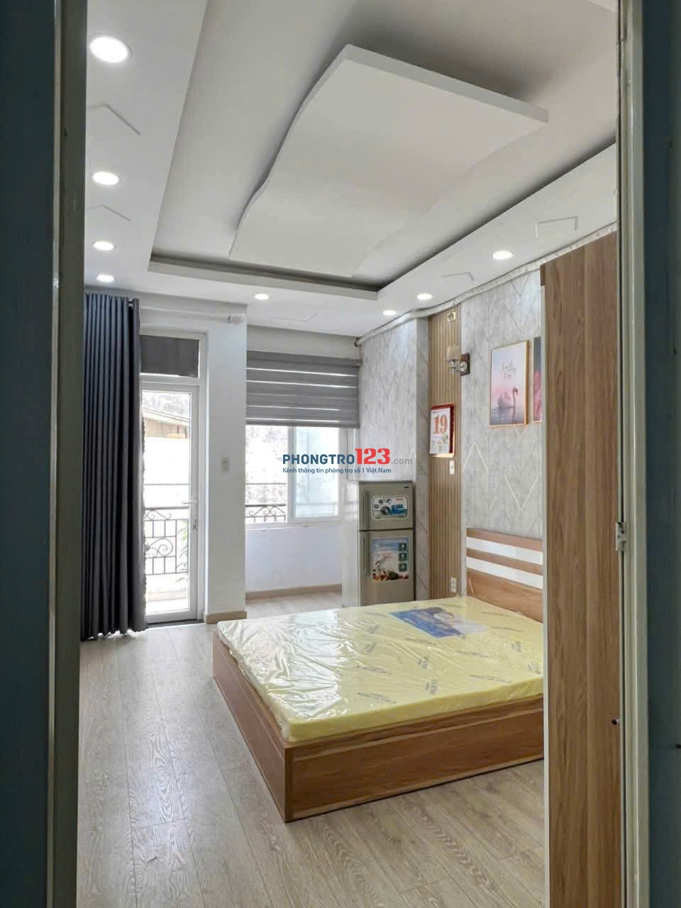 Cho thuê phòng Full nội thất cơ bản. Giá 4tr8 . Địa chỉ 266/38 bạch đằng