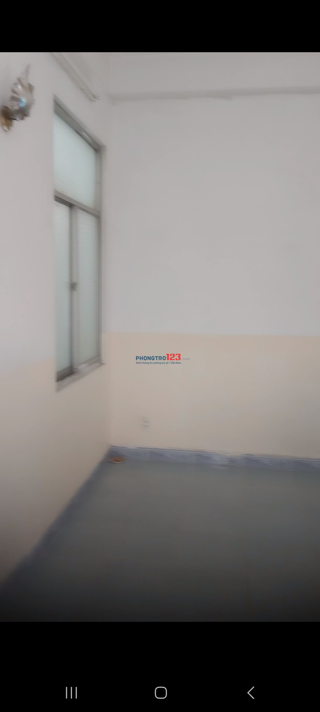Phòng trọ 2,4 triệu/ tháng, có ban công, khu yên tĩnh, an ninh, hẻm rộng.