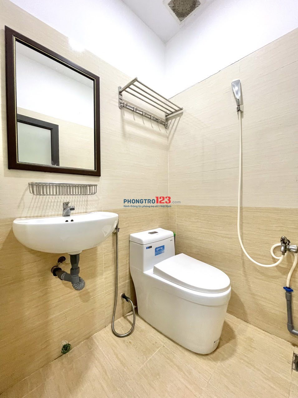GẦN ĐH SÀI GÒN, ĐH KHOA HỌC TỰ NHIÊN, NHÀ THANG MÁY FULL TIỆN NGHI