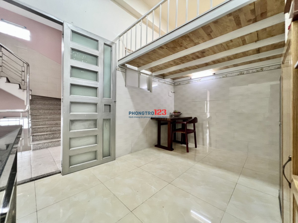 PHÒNG GÁC LỮNG 25m2 FULL NỘI THẤT KHUÔNG VIỆT TÂN PHÚ