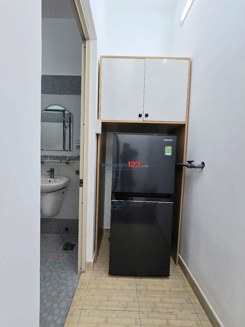 Phòng trọ 2PN 65m2 CMT8, Quận 3