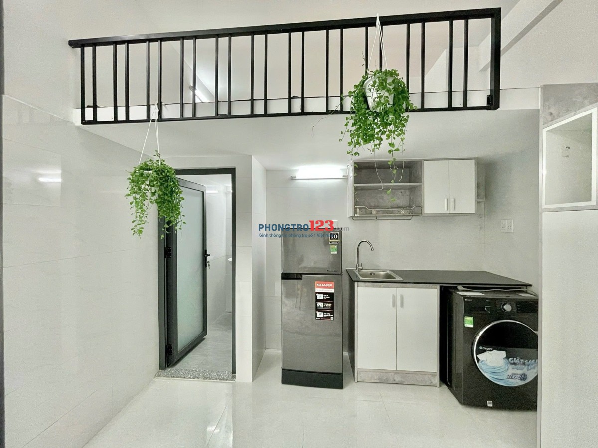 PHÒNG BANCOL RIÊNG - FULL NỘI THẤT - NGAY PHAN VĂN HỚN - CẦU THAM LƯƠNG