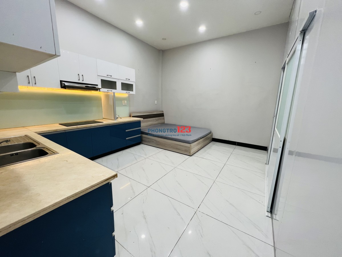 Phòng Full nội thất. Gần chợ Hiệp Bình
