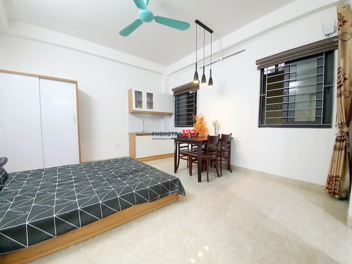 21 Yên Xá studio full nội thất, ngay gần bệnh viện 103, hồ Văn Quán taxi đỗ cửa, có máy giặt riêng