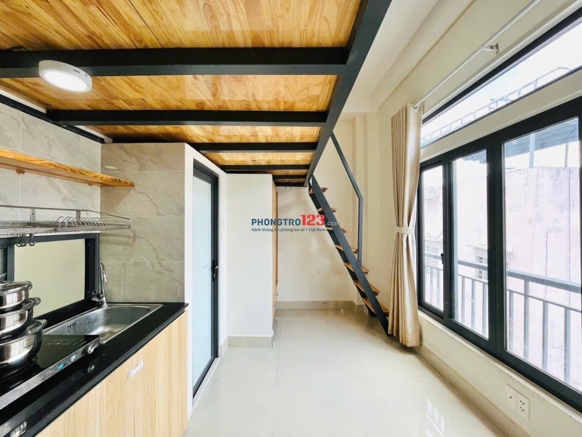 PHÒNG GÁC LỬNG MỚI CÓ THANG MÁY 4' ĐI ĐH VĂN HIẾN