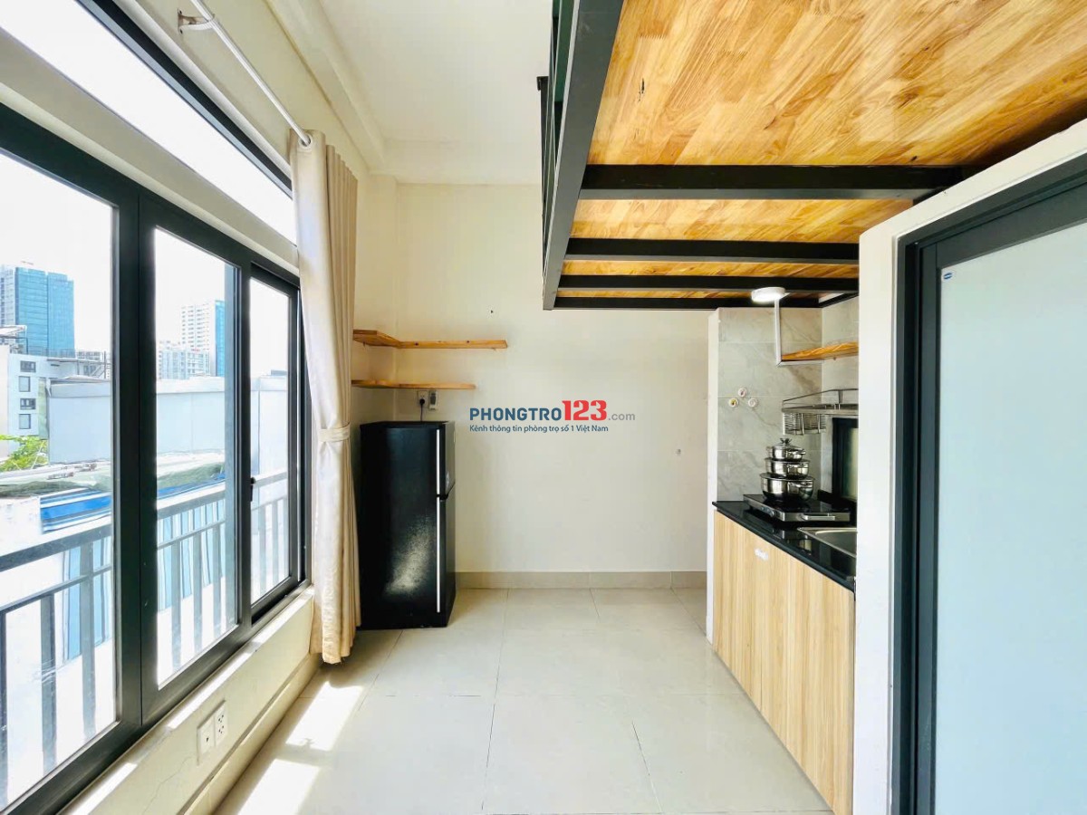 PHÒNG GÁC LỬNG MỚI CÓ THANG MÁY 4' ĐI ĐH VĂN HIẾN
