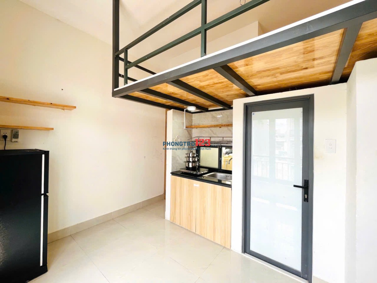 PHÒNG GÁC LỬNG MỚI CÓ THANG MÁY 4' ĐI ĐH VĂN HIẾN