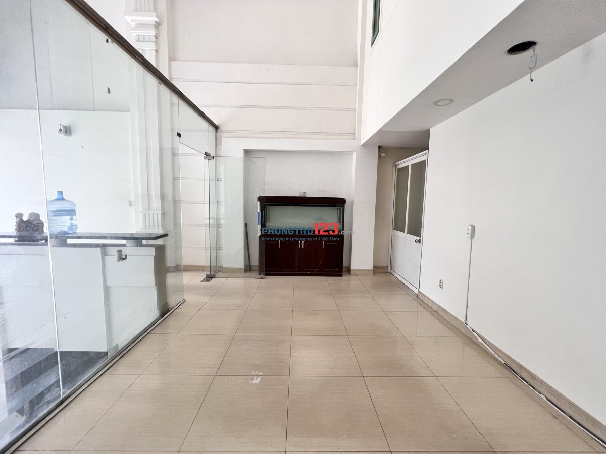 MẶT BẰNG KINH DOANH CÁCH CHỢ LÝ PHỤC MAN 200M