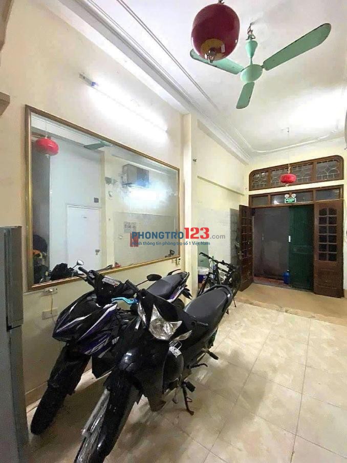 Ngõ 120 Hoàng Hoa Thám cho thuê phòng cabin đơn giá rẻ , cho người ít đồ