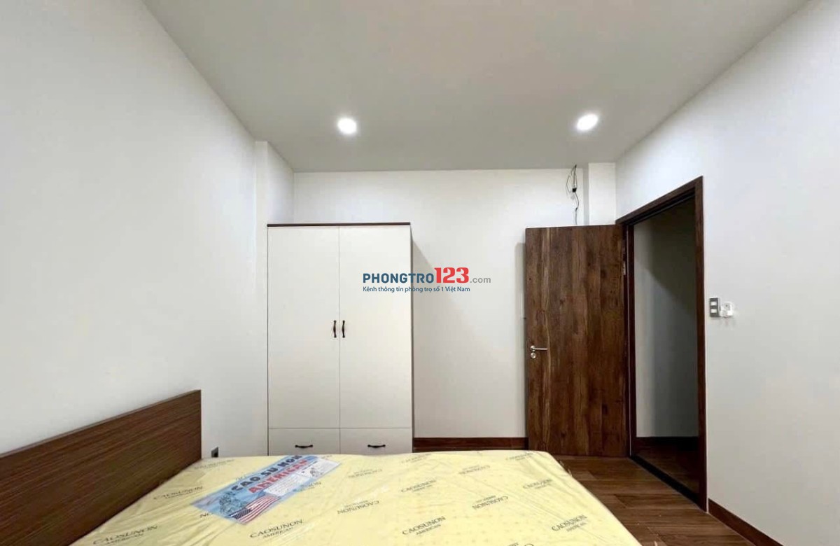 Hẻm 104 Thành Thái, P12, Q10, Cho thuê căn hộ dịch vụ. Full nội thất.