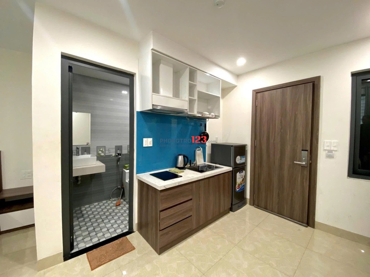 Căn Hộ Ban Công 35m2 - Gần Phan Đăng Lưu, chợ Bà Chiểu