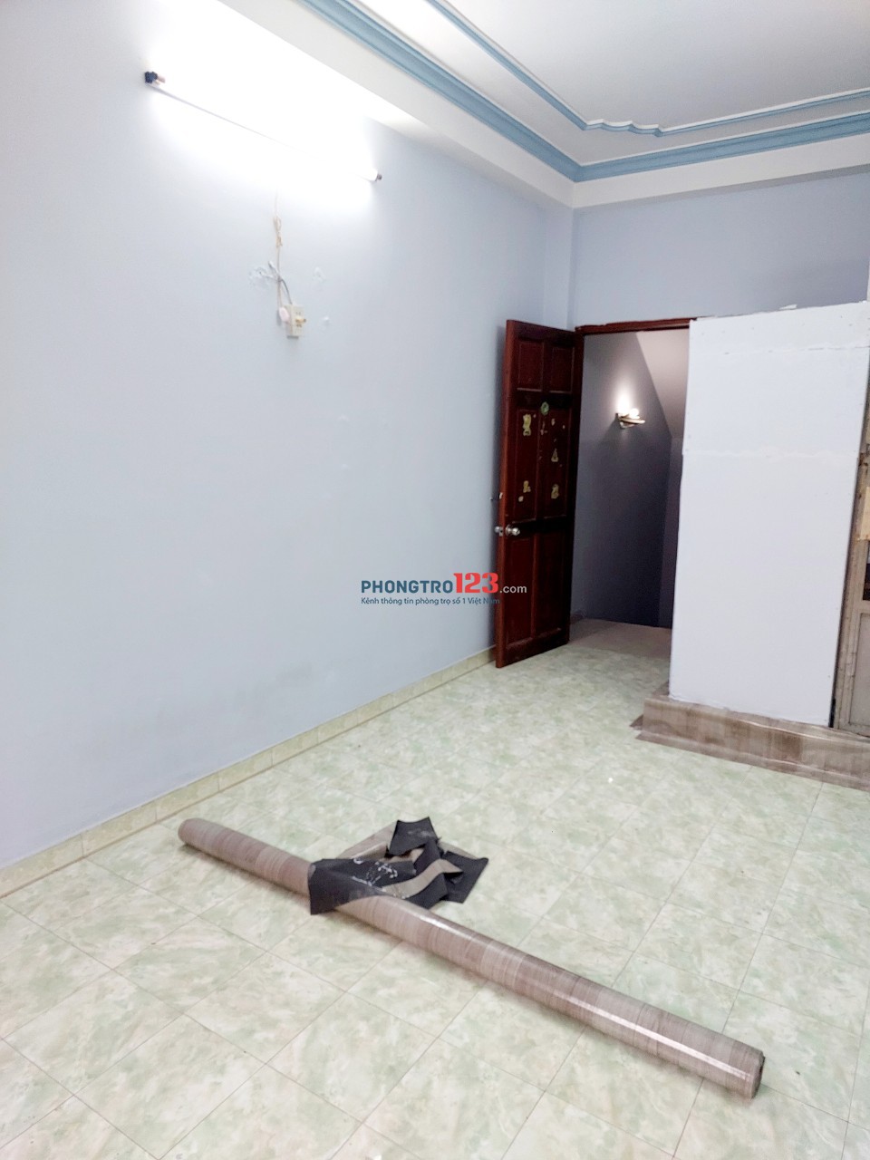 Cho Thuê Phòng Q10, rộng rãi thoải mái, cửa sổ lớn, tolet riêng - 3tr3