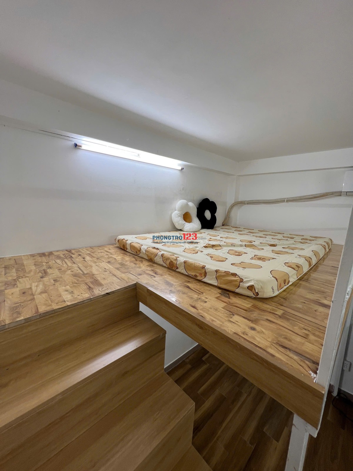 Duplex 30M2 - Phù Hợp Ở 3 Bạn - Ngay Ngã Tư Hàng Xanh - Gần ĐH Hutech, Hồng Bàng, UEF