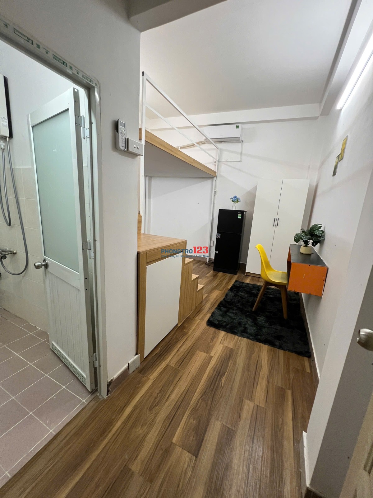 Duplex 30M2 - Phù Hợp Ở 3 Bạn - Ngay Ngã Tư Hàng Xanh - Gần ĐH Hutech, Hồng Bàng, UEF