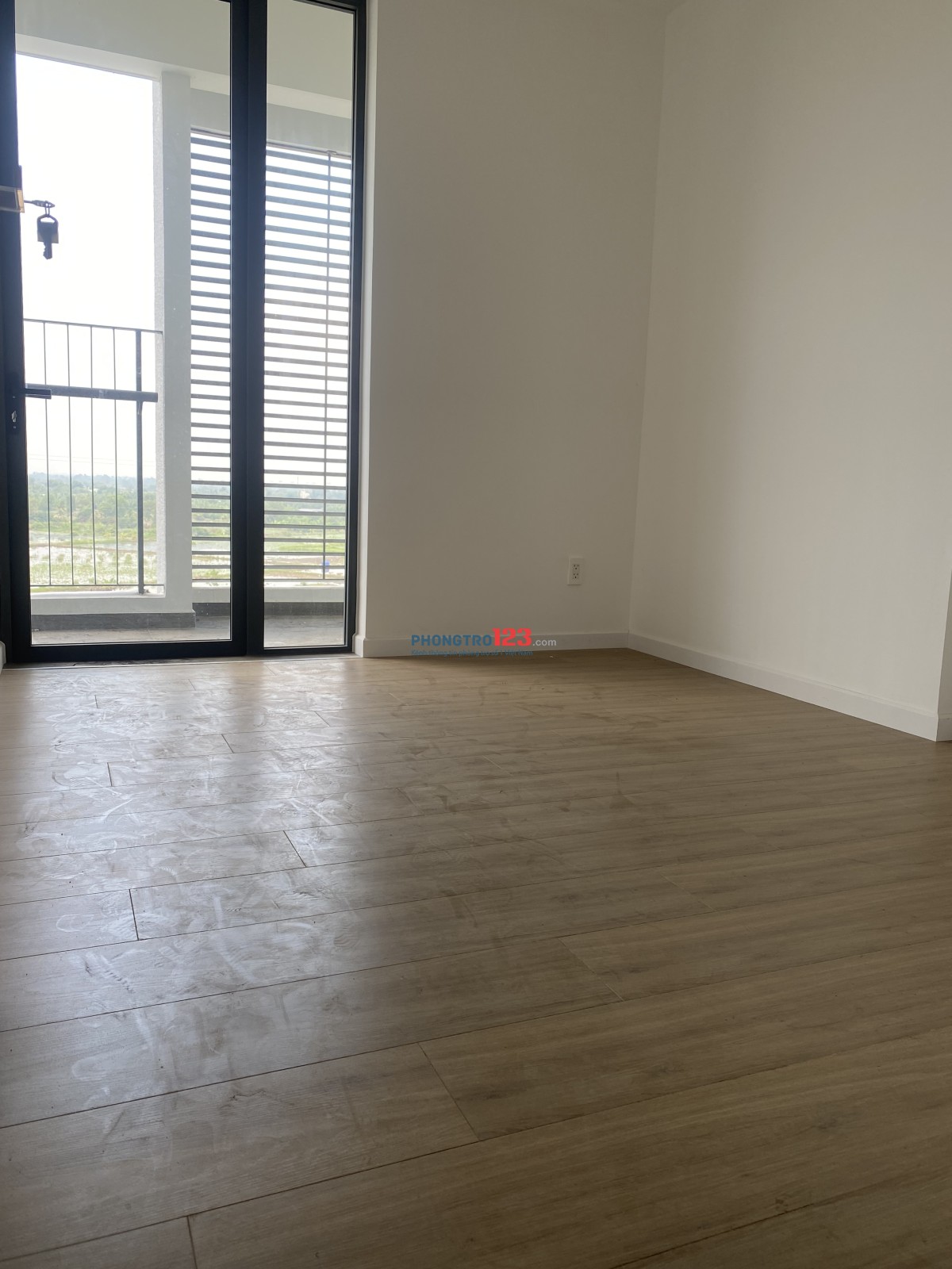 Cho thuê căn hộ MT view sông 73m2 = 2PN + 2WC chỉ 7 triệu/ tháng