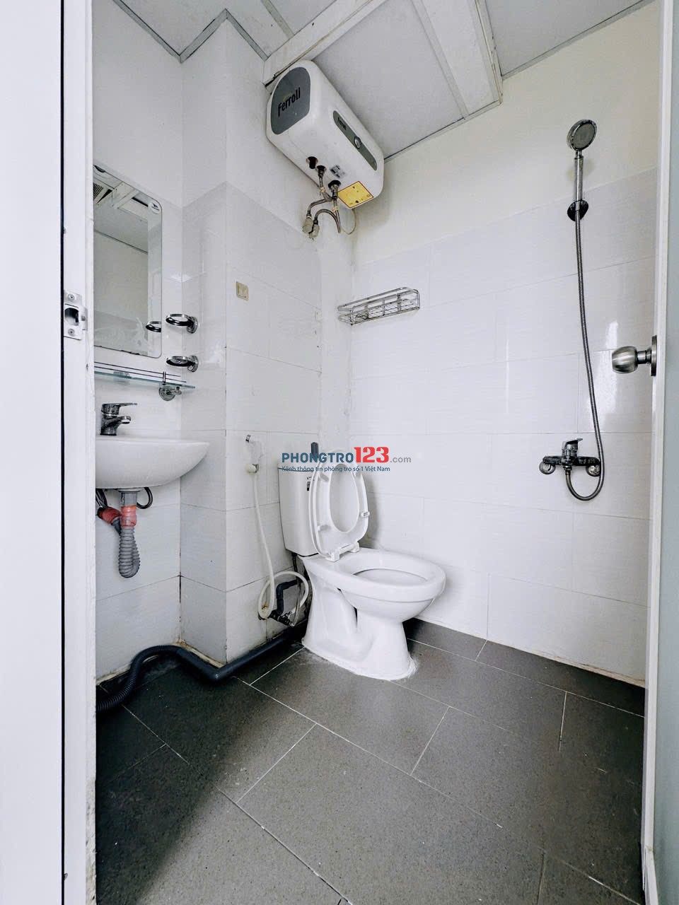 Phòng trọ duplex trống phòng gần Đại học Văn Hiến chỉ từ 5tr