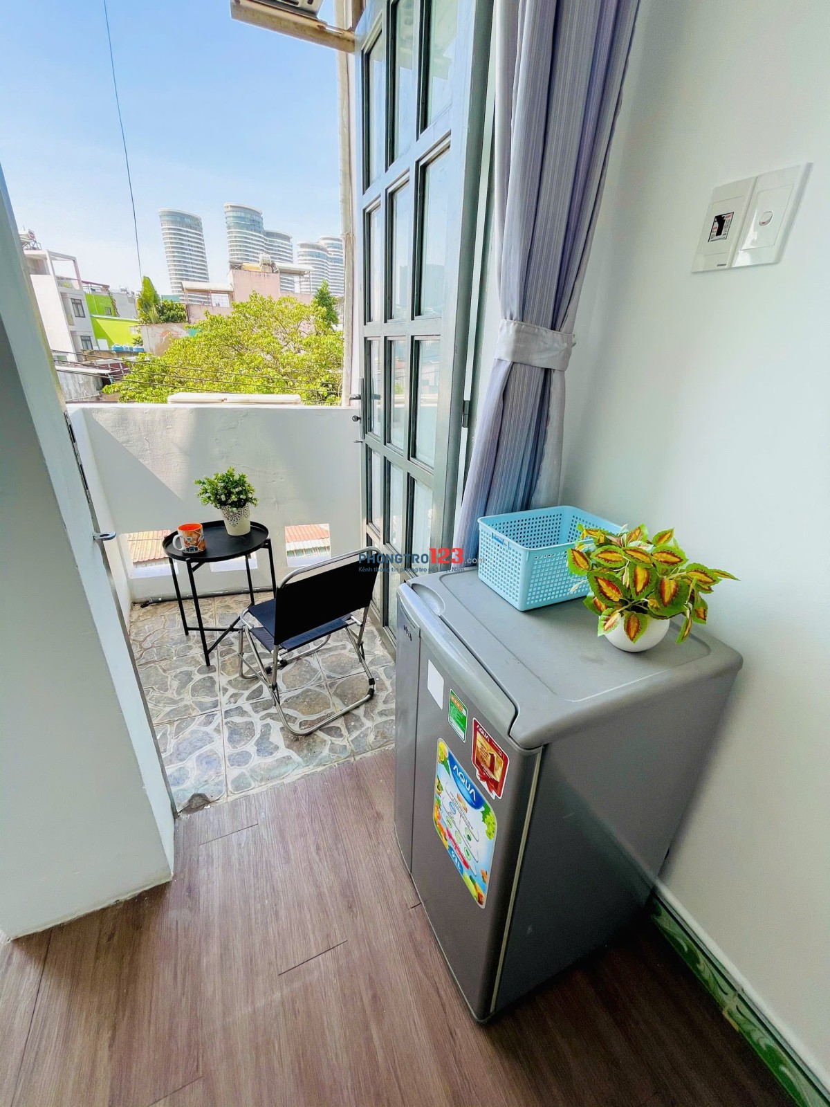 Cho Thuê Phòng Studio Ban Công, FULL NT , Nguyễn Hữu Cảnh Gần Landmark