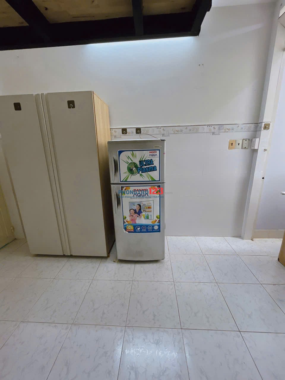 Cho thuê phóng có gác, cửa sổ thoáng mát _ Phan Đăng Lưu Gần Chợ Bà Chiểu