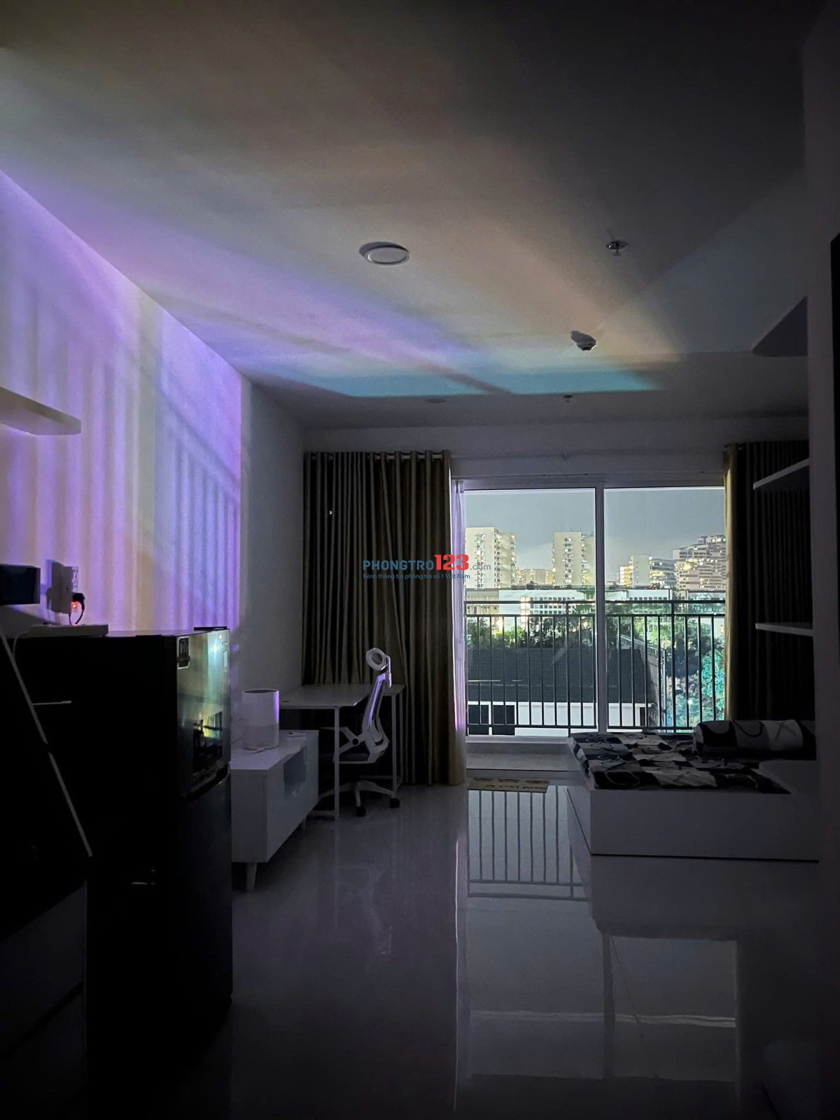 Officetel, Sky Center, Phổ Quang, Tân Bình - 50m2, 1p ngủ, full NT, 12tr
