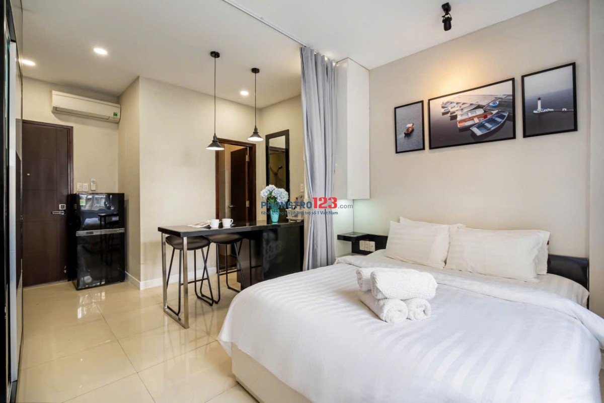 Cho thuê căn hộ cao cấp ngay trung tâm quận 1 40m2_Thang máy_Gần Chợ Bến Thành_Bùi Viện_CV 23/09