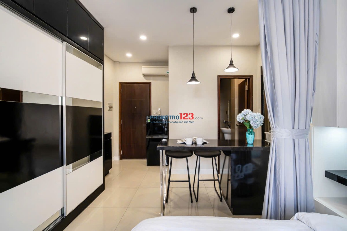 Cho thuê căn hộ cao cấp ngay trung tâm quận 1 40m2_Thang máy_Gần Chợ Bến Thành_Bùi Viện_CV 23/09