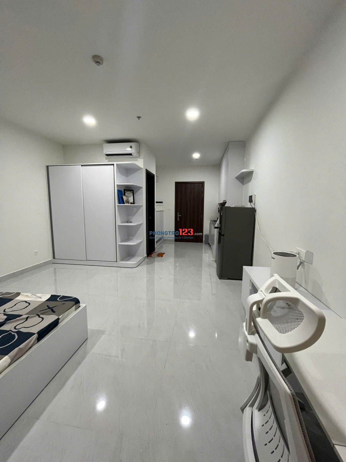 Officetel, Sky Center, Phổ Quang, Tân Bình - 50m2, 1p ngủ, full NT, 12tr