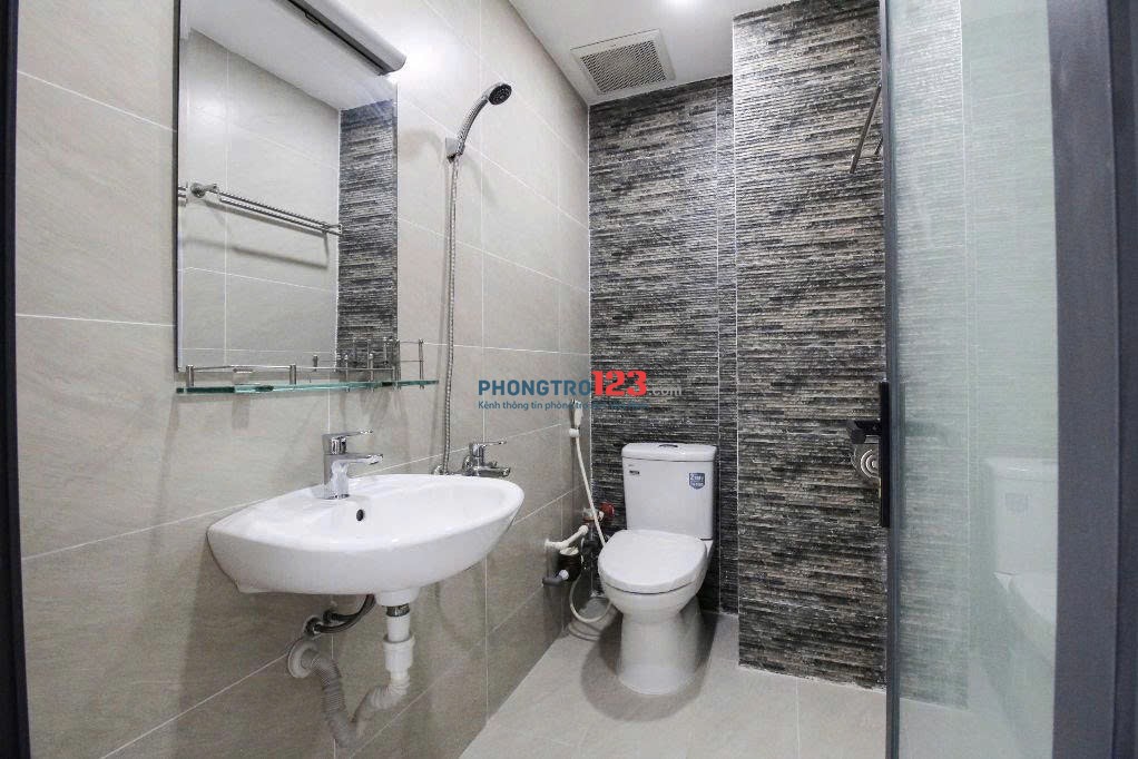 PHÒNG MỚI BAN CÔNG, FULL NỘI THẤT- NGAY AEON TÂN PHÚ, SÂN BAY TÂN SƠN NHẤT