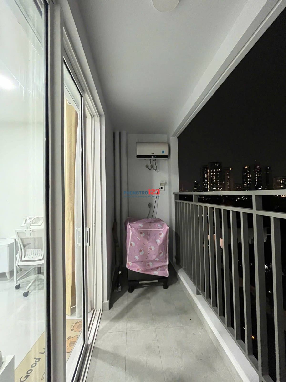 Officetel, Sky Center, Phổ Quang, Tân Bình - 50m2, 1p ngủ, full NT, 12tr
