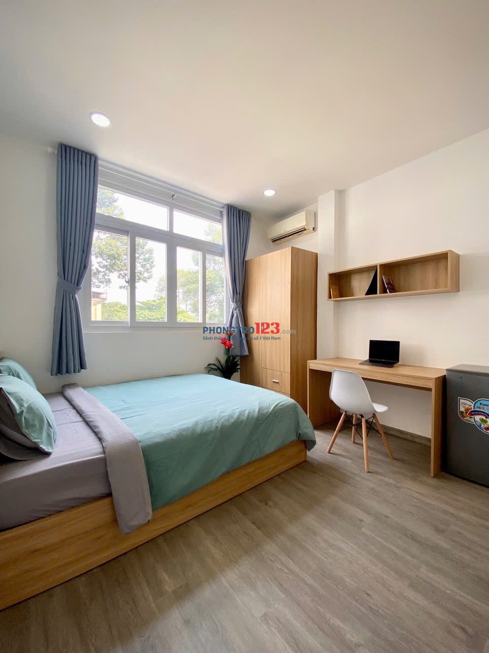 Căn Hộ Siêu Đẹp - Full Nội Thất Ngay Vòng Xoay Dân Chủ Q3