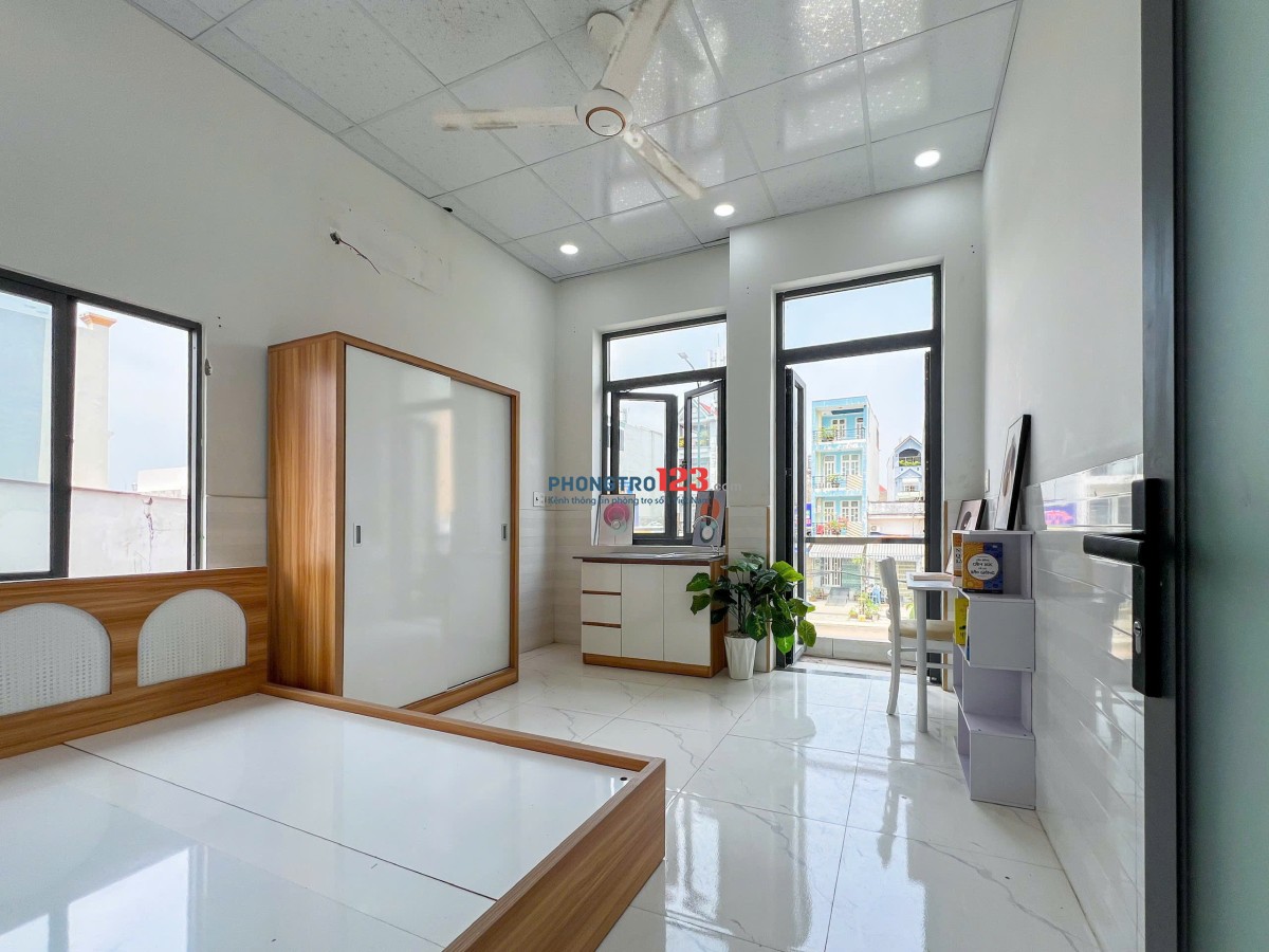 STUDIO FULL NỘI THẤT - BAN CÔNG - GẦN ĐH VĂN LANG CS3 - DƯƠNG QUẢNG HÀM
