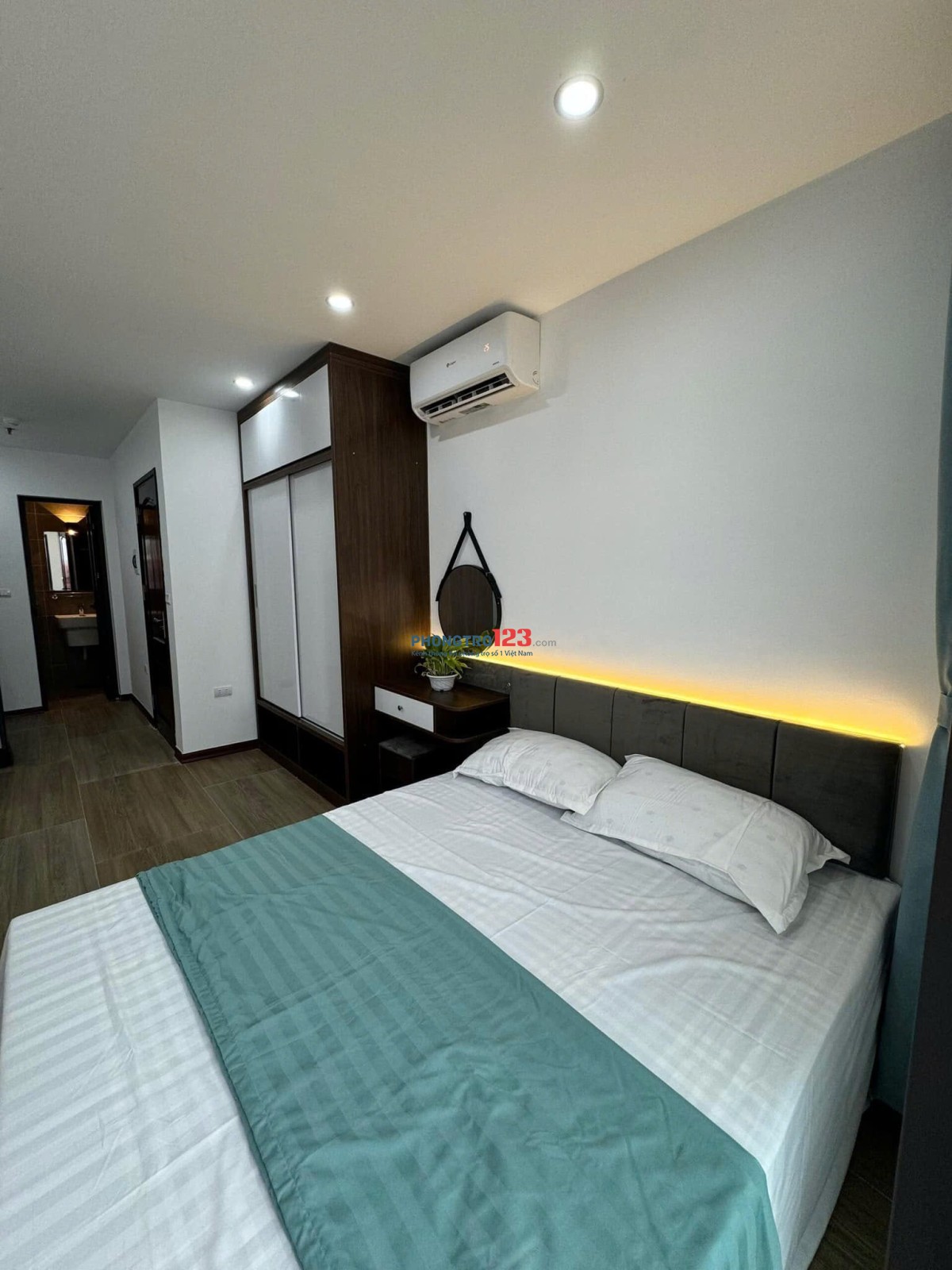 Cho thuê phòng Ban Công Full NT, Lê Văn Duyệt, Gần chợ Bà Chiểu Và Cầu Bông Giáp Q1