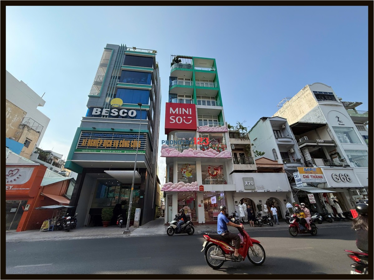 Top nhà phố cho thuê vị trí đẹp 7.2 x 17m thang máy Nguyễn Trãi Quận 5 TP.HCM