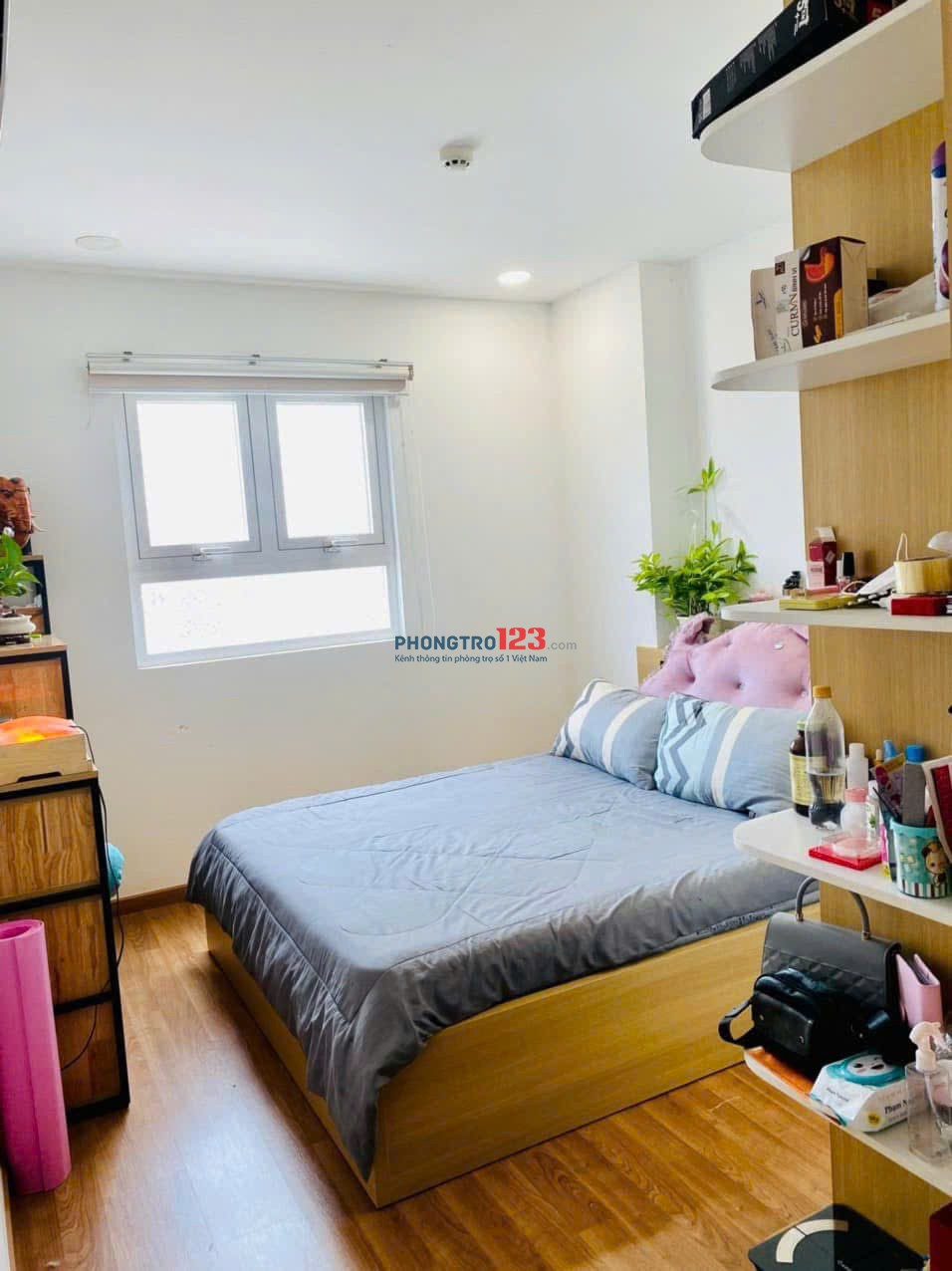 Celadon City, Tân Kỳ, TP: 2p ngủ, 2WC, 70m2, full nội thất 11tr/th.