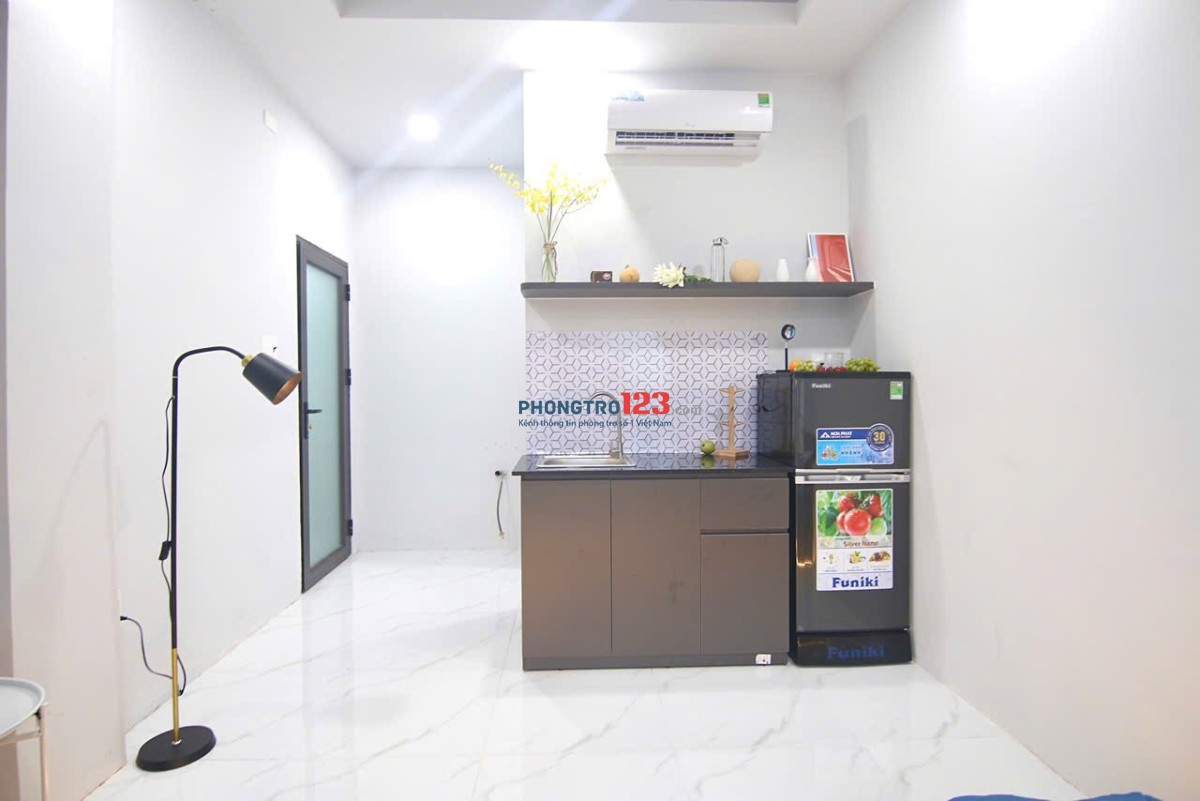 Phòng Cho Thuê gần Trung Tâm Phú Nhuận, Cửa Sổ Thoáng, Đầy đủ nội thất giá rẻ chỉ 5trX