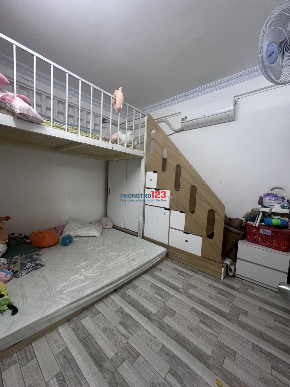 Cho thuê chung cư ngay trục Âu Cơ gần Bệnh Viện Quận Tân Phú