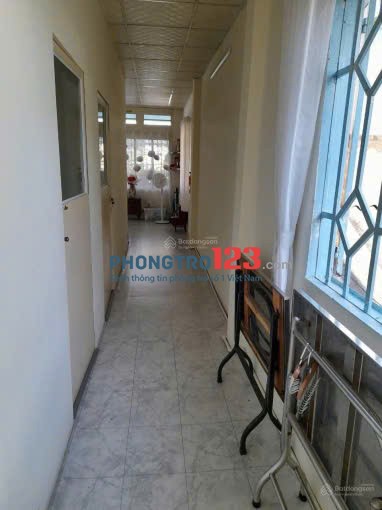 Cho thuê rẻ nguyên căn 4.2 x 17m 1 trệt 1 lầu Phong Phú Q8 TP.HCM