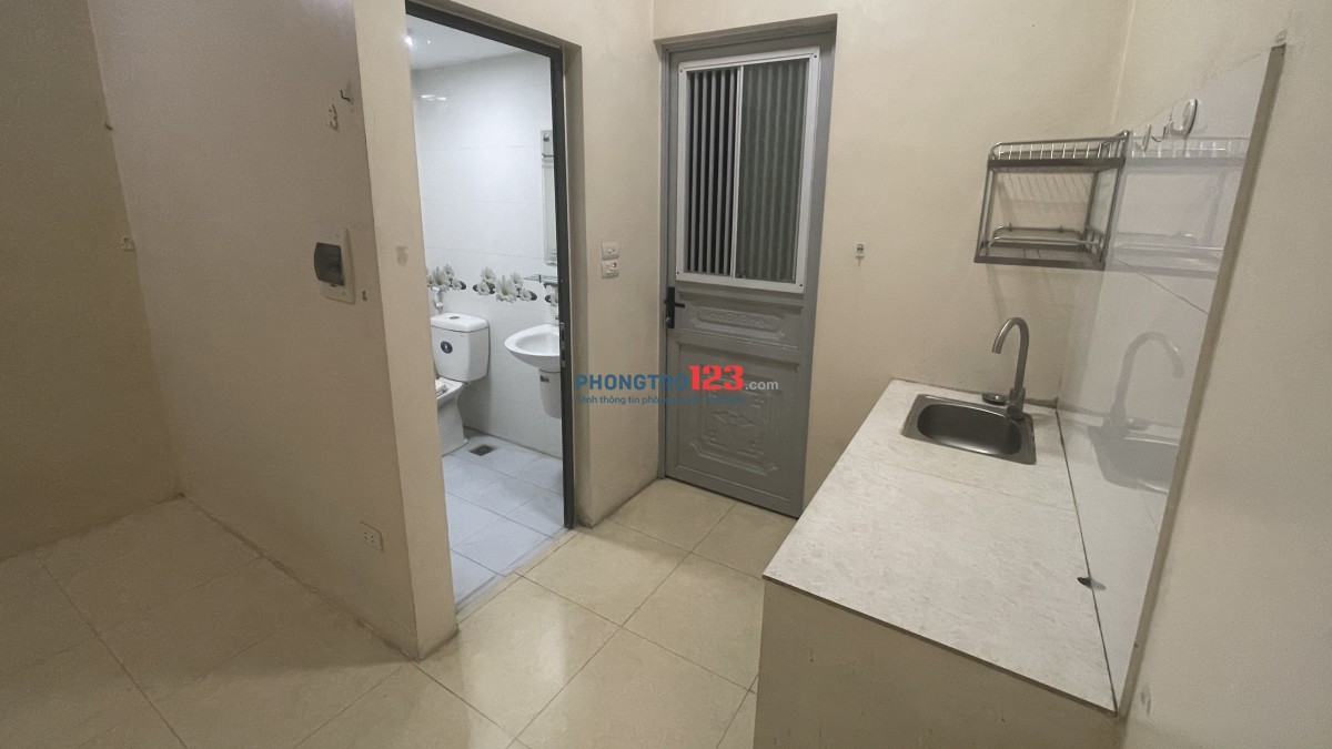 CHÍNH CHỦ CHO THUÊ PHÒNG TRONG CCMN TẠI LONG BIÊN