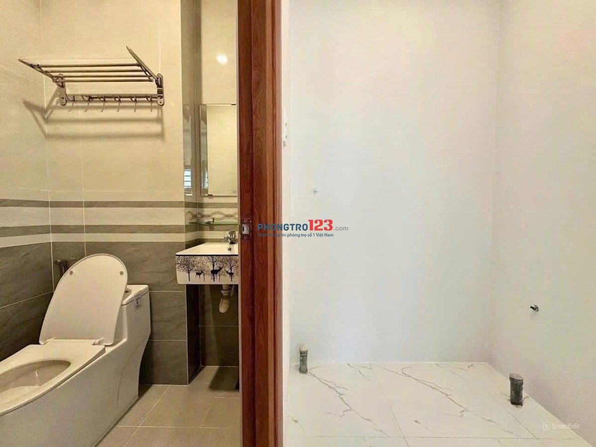 TRỐNG LẠI MÃ PHÒNG ĐẸP LUNG LINH NHƯ HÌNH, NGAY NGÃ TƯ BỐN XÃ