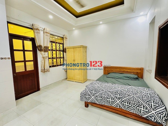 CĂN HỘ DỊCH VỤ FULL NỘI THẤT, LIỀN KỀ QUẬN 1, NGAY CẦU THỊ NGHÈ