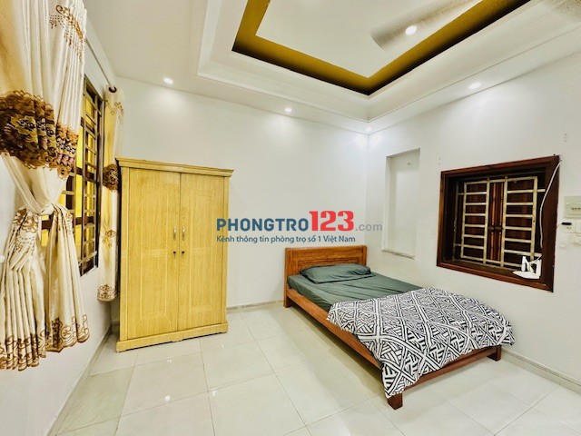 CĂN HỘ DỊCH VỤ FULL NỘI THẤT, LIỀN KỀ QUẬN 1, NGAY CẦU THỊ NGHÈ