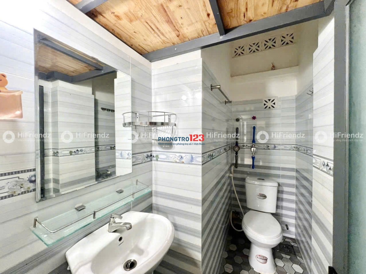 Trống lại phòng cho thuê ngay ngã tư Bốn Xã chạy vào, full nội thất