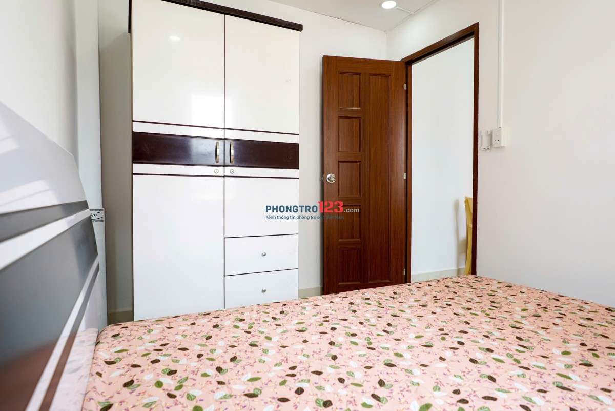 Phòng tách bếp đủ nội thất - 62/1A Trương Công Định Q. Tân Bình ( Gần Etown Cộng Hòa)