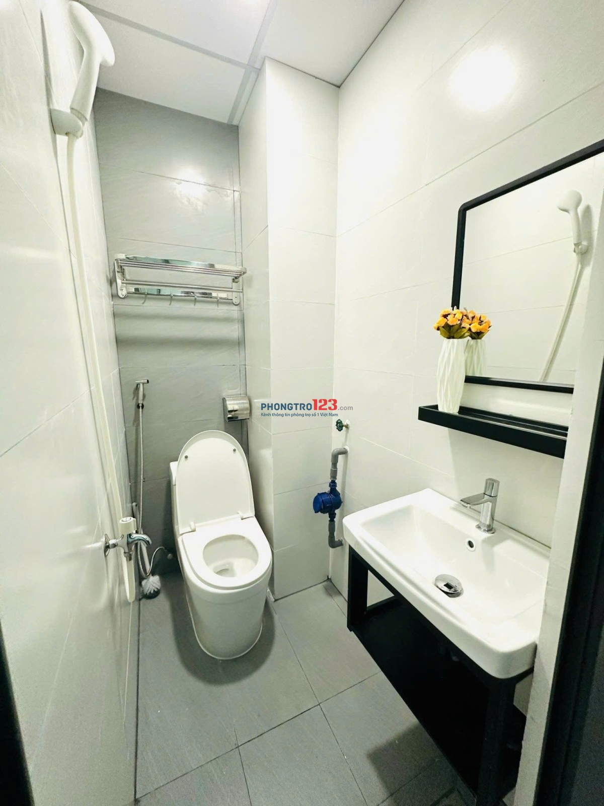 Phòng 14m2 - 20m2, toilet riêng, máy lạnh, Nguyễn Giản Thanh, quận 10.