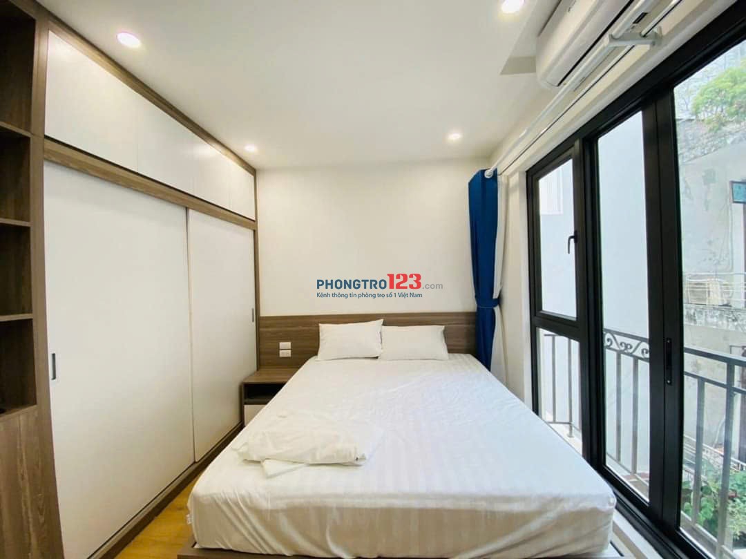 Căn Hộ Ban Công Full NT _ Hoàng Hoa Thám _ Gần Chợ Bà Chiểu