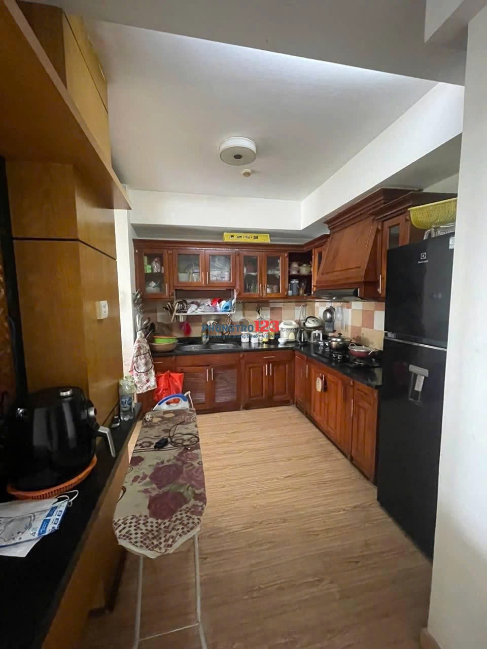 Căn hộ Phúc Yên Tân Bình, 110m2, 3pn, 2wc, full NT, 12tr/tháng