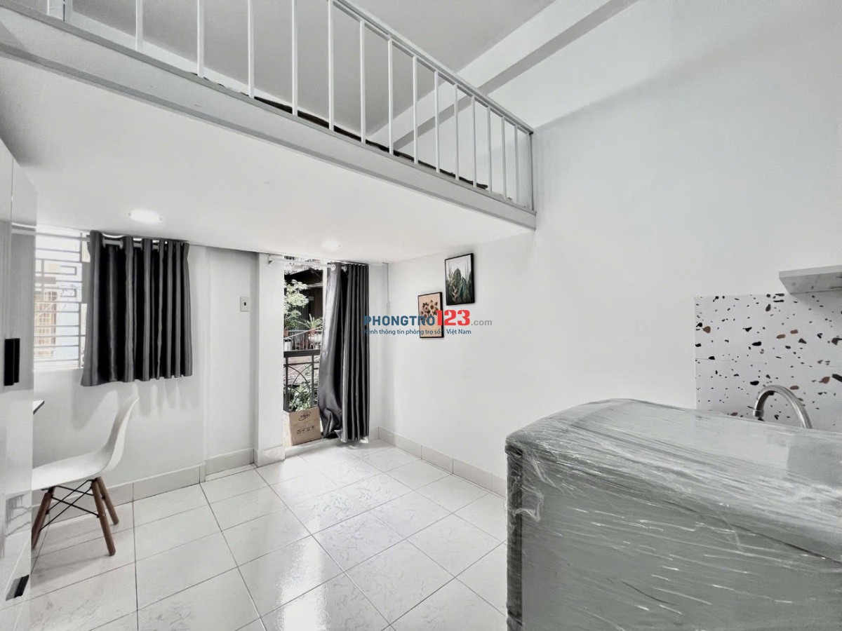 Căn hộ duplex, ban công rộng 35m2 - Gần Phan Xích Long - Phù Hợp ở 2-3 khách